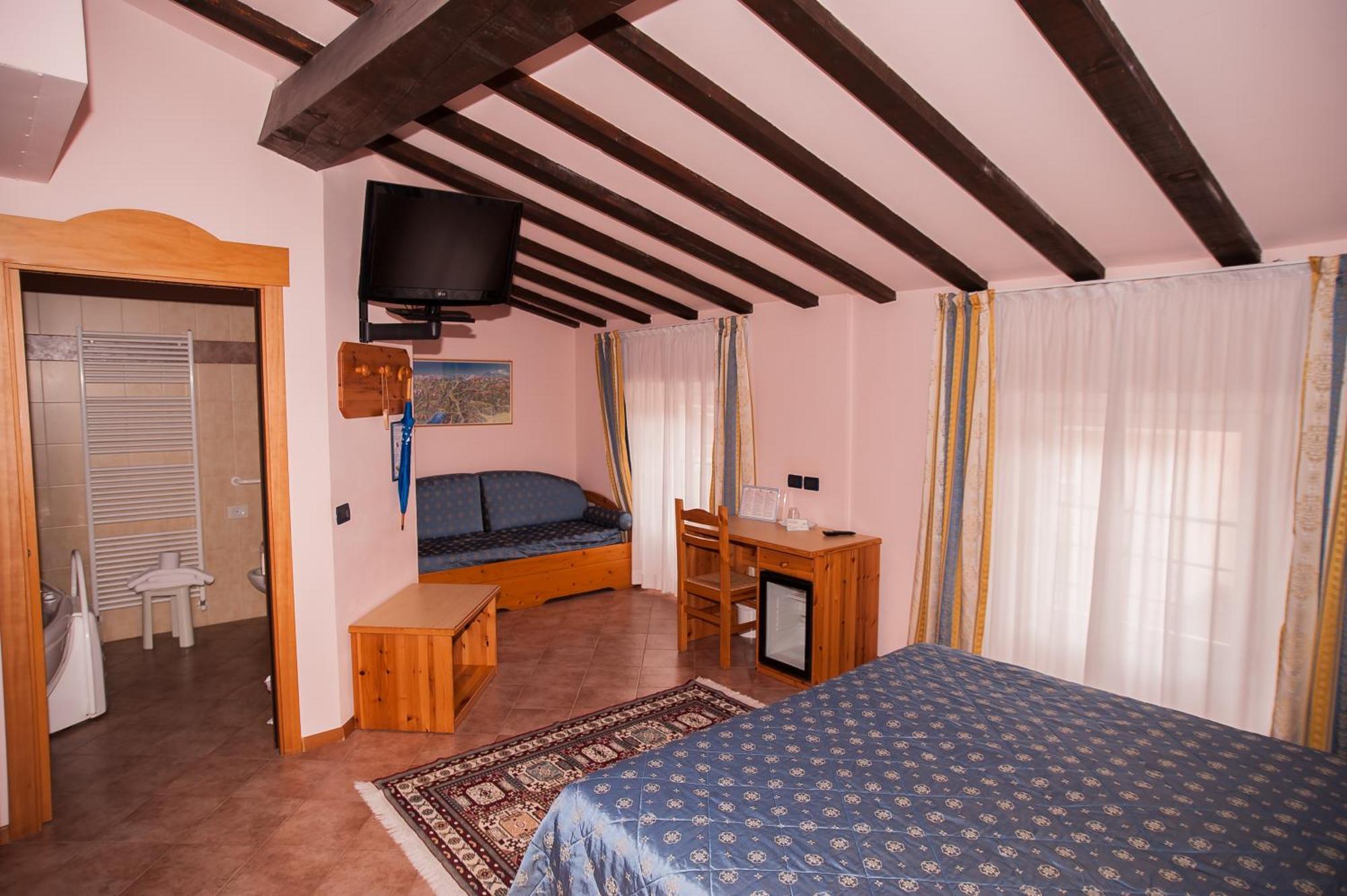 Hotel Vittoria Рива-дель-Гарда Номер фото